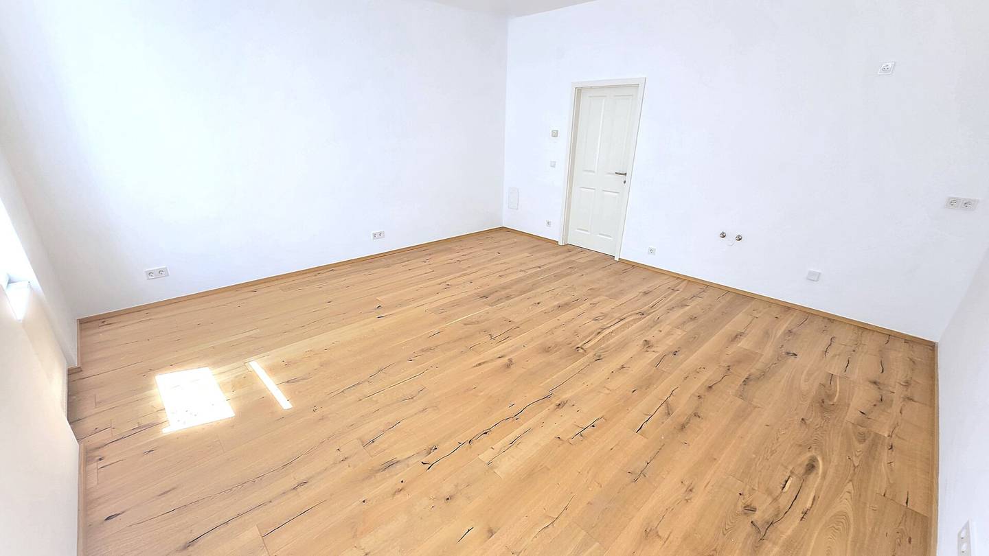 ALTBAU - ERSTBEZUG - EIGENGARTEN - U2 DIREKT