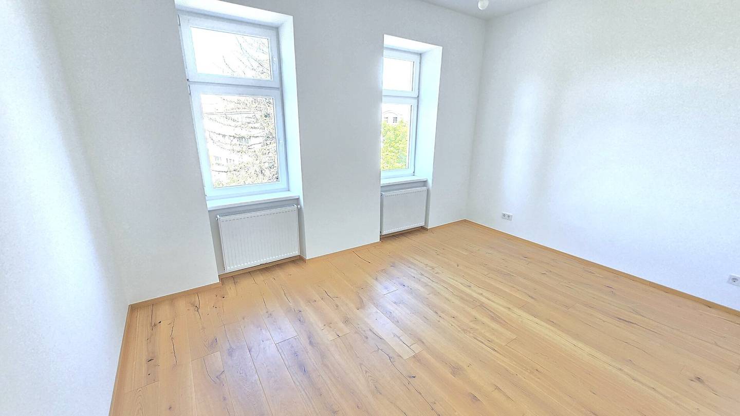 ALTBAU - ERSTBEZUG - EIGENGARTEN - U2 DIREKT