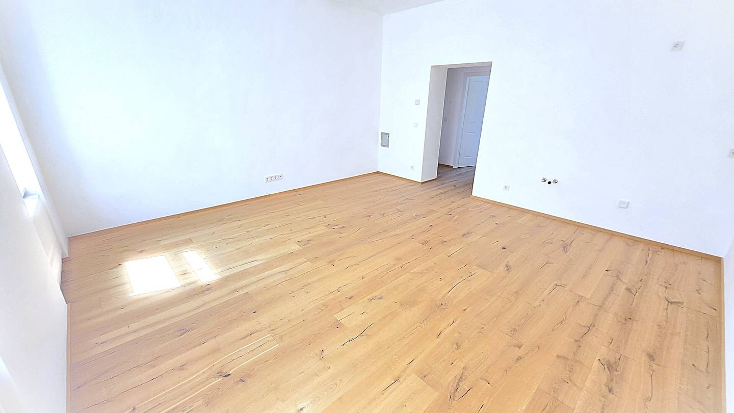 ALTBAU - ERSTBEZUG - EIGENGARTEN - U2 DIREKT