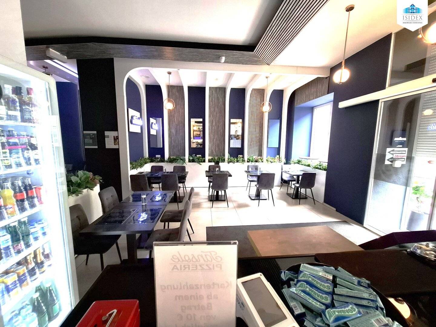 Charming restaurant with a winter garden in the heart of Vienna. Your new location awaits. Seize the opportunity now?","de":"Charmantes Restaurant mit Wintergarten im Herzen Wiens – Ihr neuer Standort wartet - Ergreifen Sie die Gelegenheit beim Schopf !!"