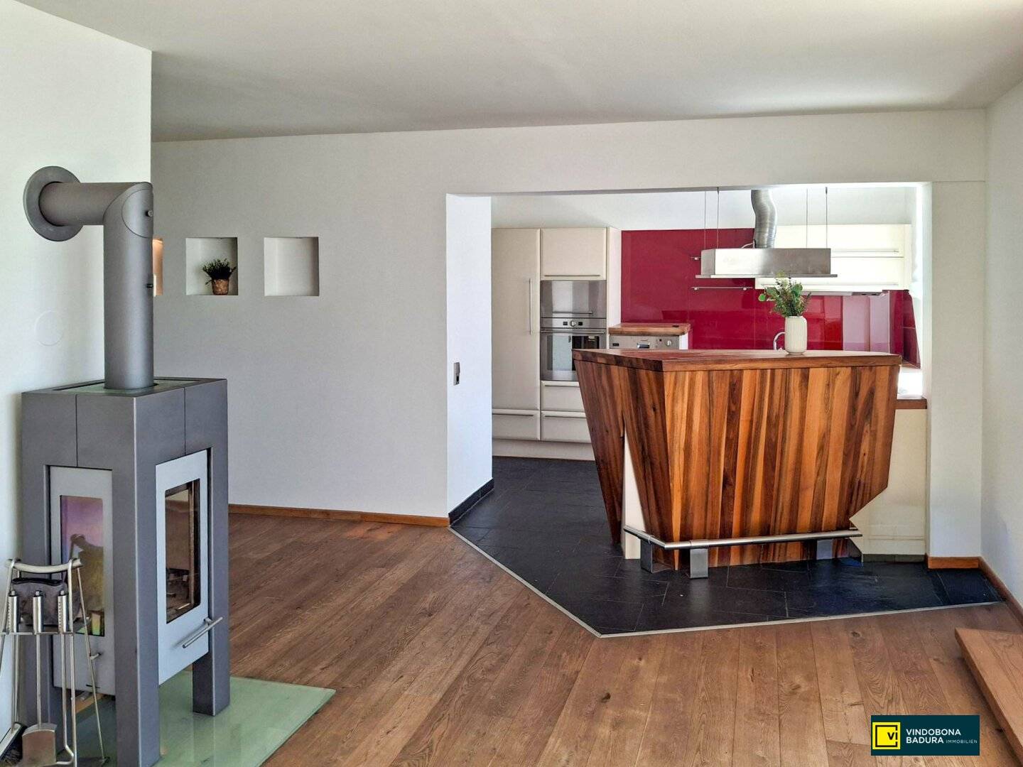 Attractive couple's apartment for immediate occupancy