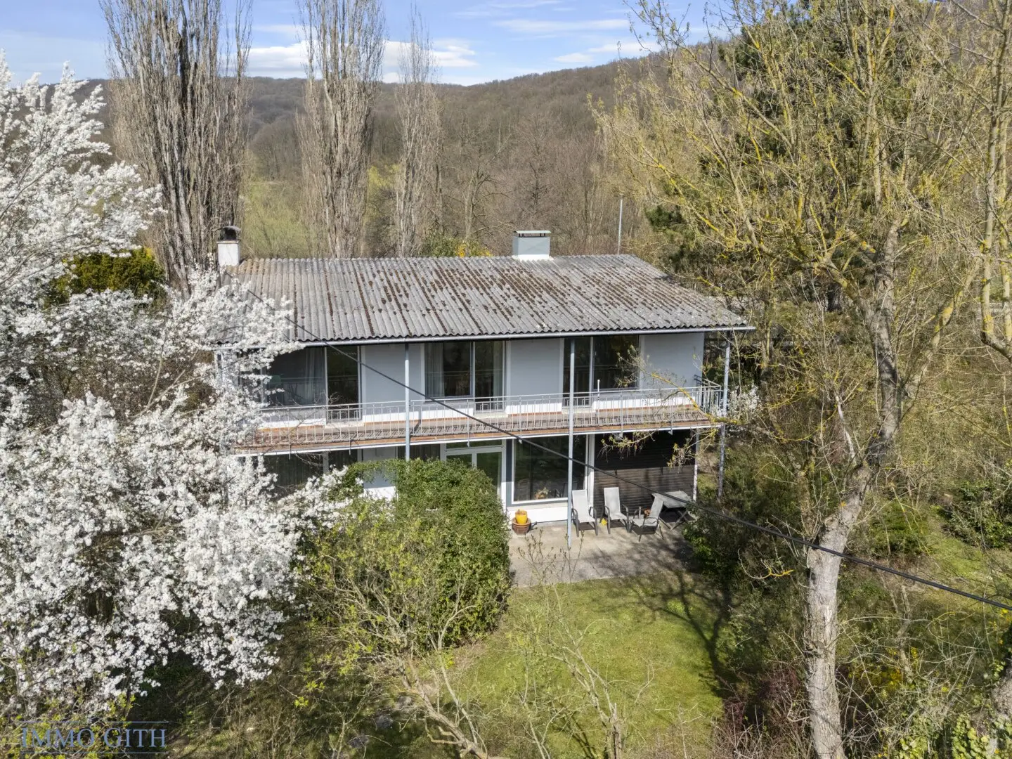Sunny 5.5-room single-family house on 807 m² plot in Breitenfurt for sale – Family idyll in the green