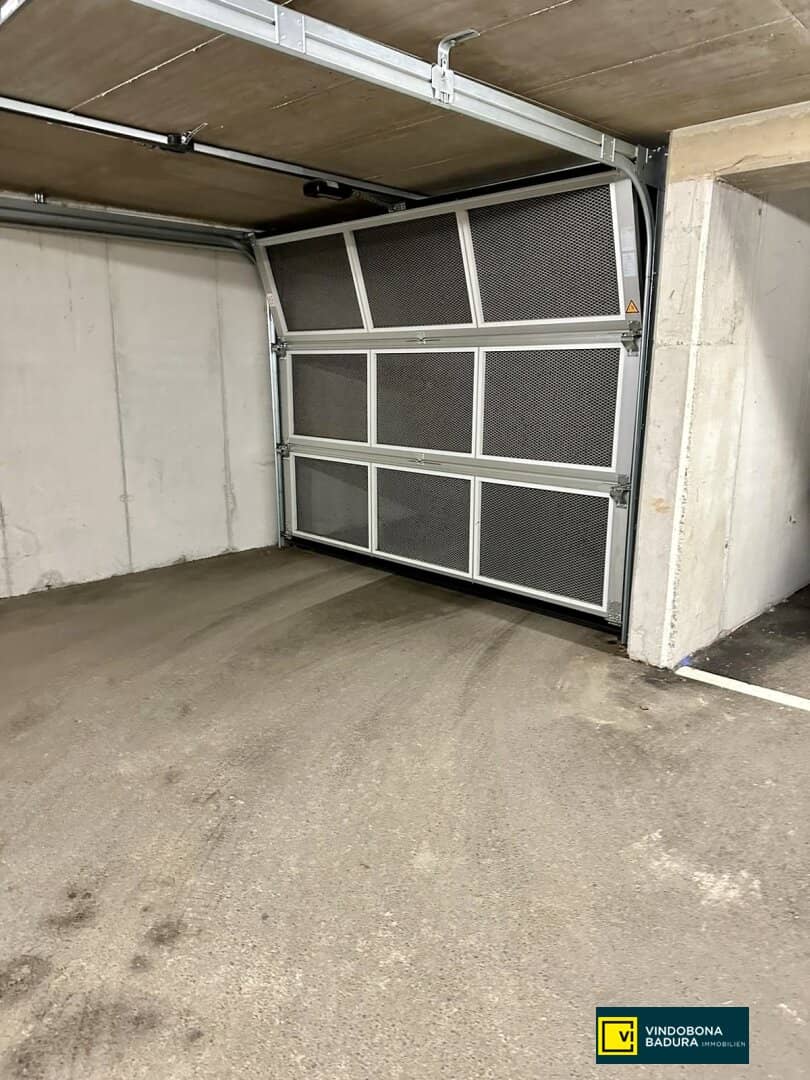 Underground parking space near U-Bahn Oberlaa – Safe &amp; convenient parking