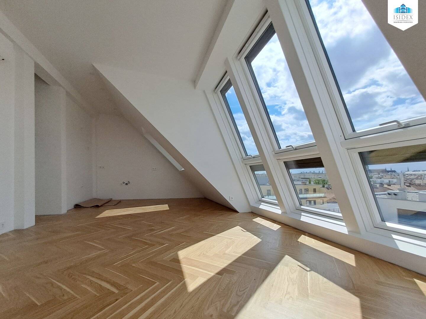 Dachgeschosstraum auf zwei Ebenen