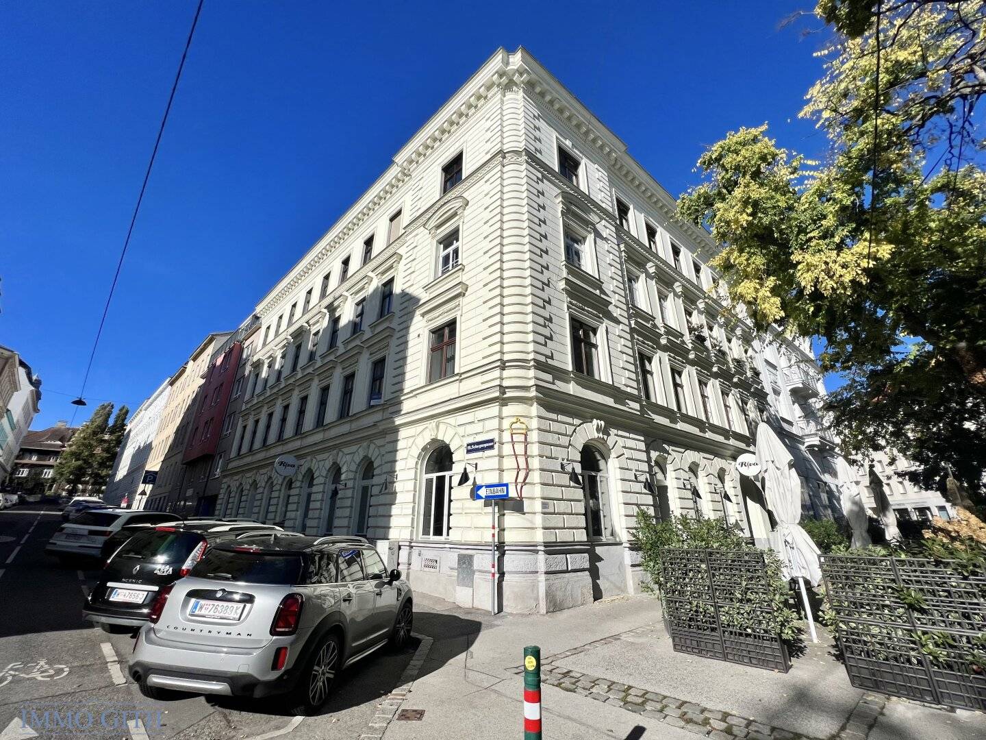 TOP-ANLEGERWOHNUNG! HELLE, RUHIGE ALTBAUWOHNUNG MIT LIFT NAHE WÄHRINGER PARK ZU KAUFEN!