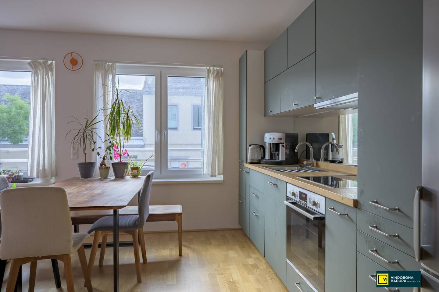 Neubau 2022 | Eigener Garten & PKW Stellplatz inklusive !