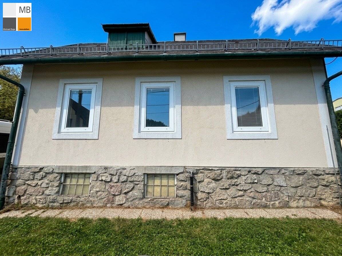 Renovate, Move In, Feel At Home MB IMMOBILIEN