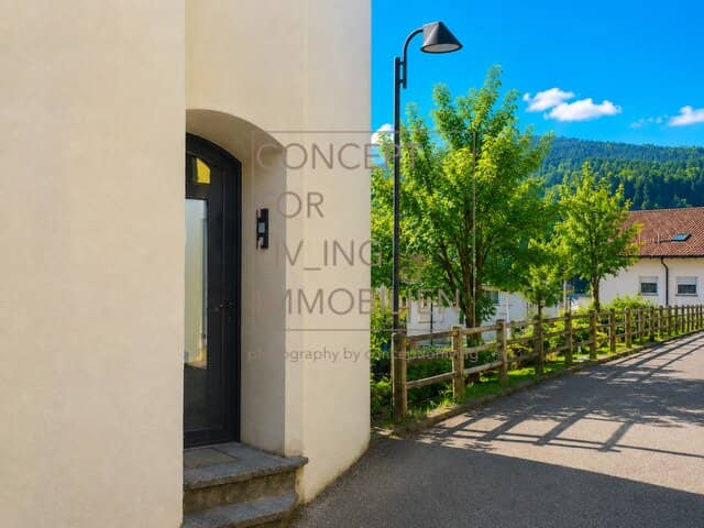 Anlagewohnung mit ev. Balkon* in wunderschönem Tirolerhaus