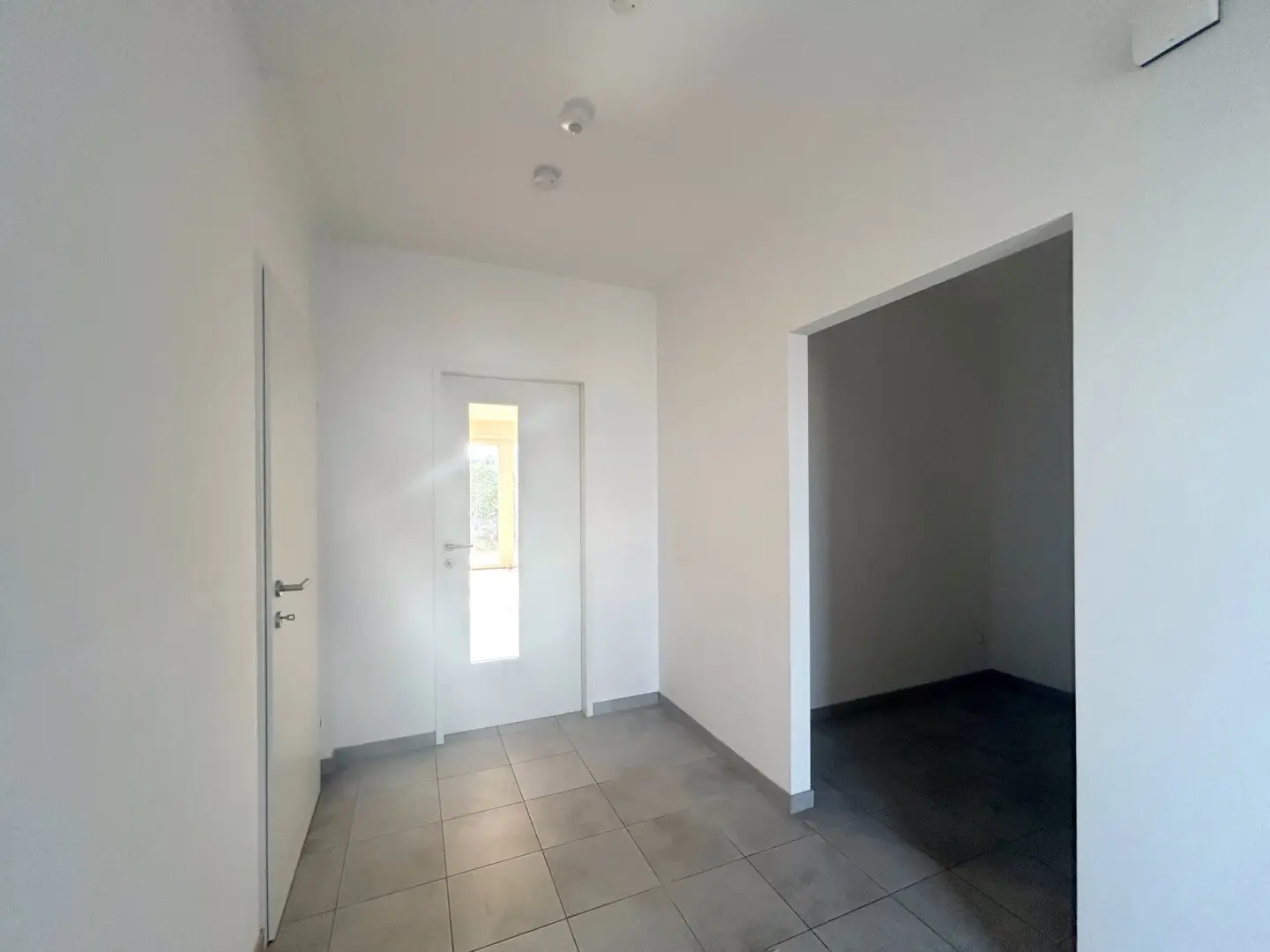 MIETE MIT KAUFOPTION IN ATTNANG - MODERNES REIHENHAUS MIT EIGENGARTEN