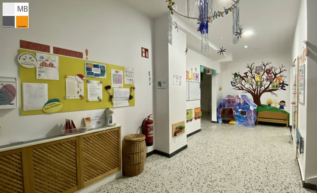 > >  Wo kleine Füße große Spuren hinterlassen – Kindergarten sucht neue Führung I MB IMMOBILIEN  < <