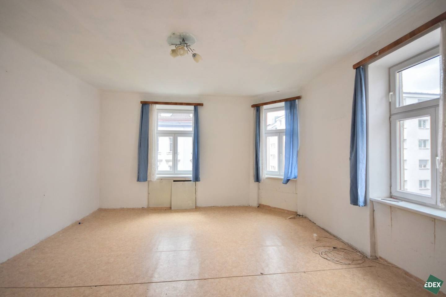Altbau apartment in quiet location near Herzgasse