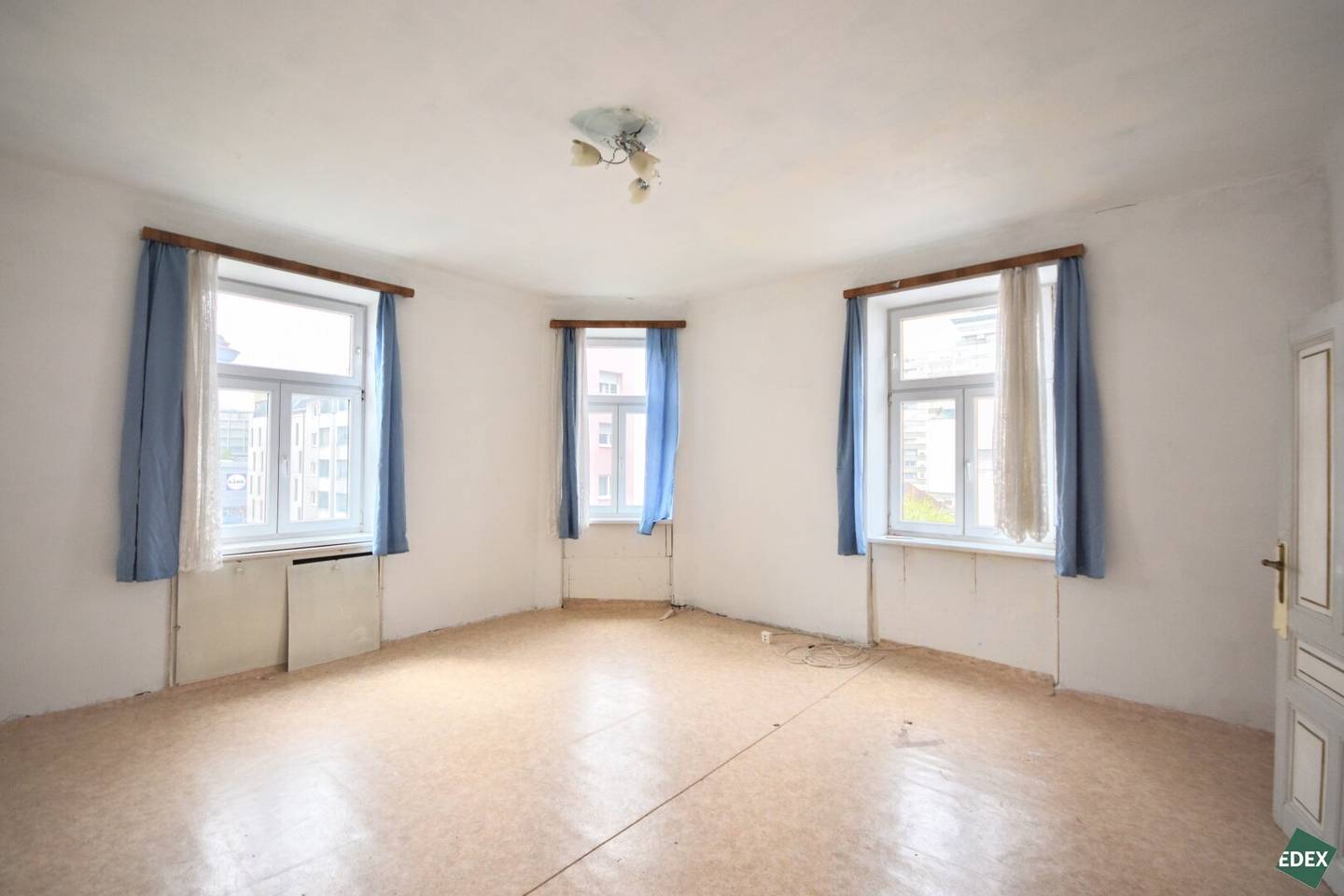 Altbau apartment in quiet location near Herzgasse
