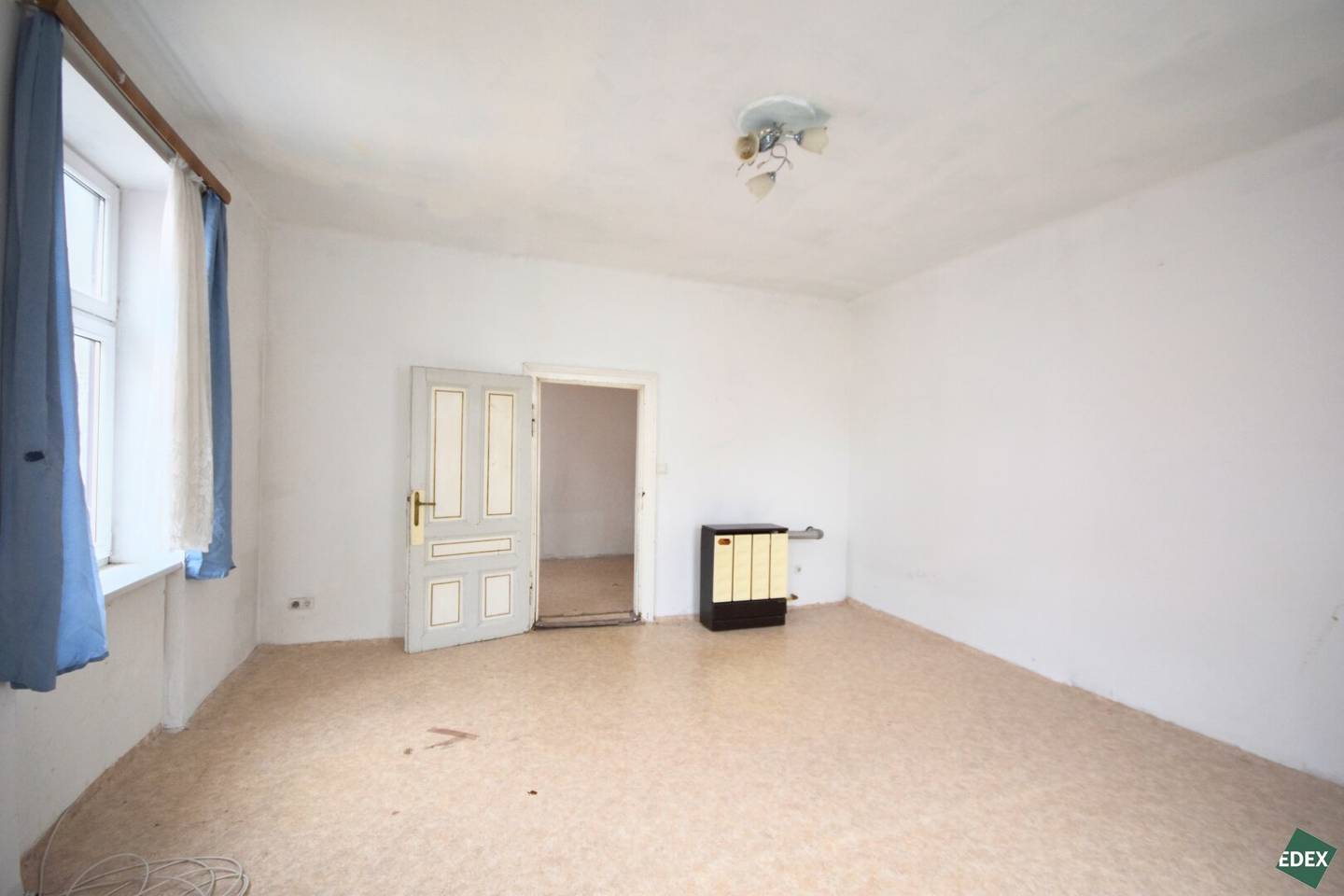 Altbau apartment in quiet location near Herzgasse