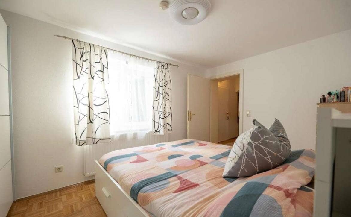 Cozy 3 room apartment with garden and parking space