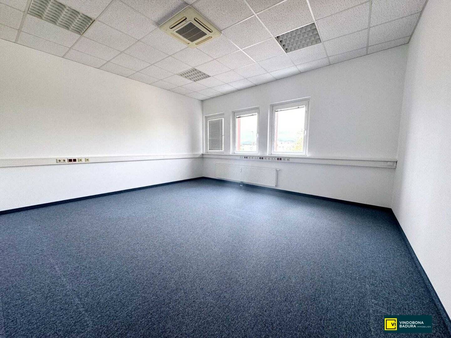 289 m² office space in close proximity to the subway