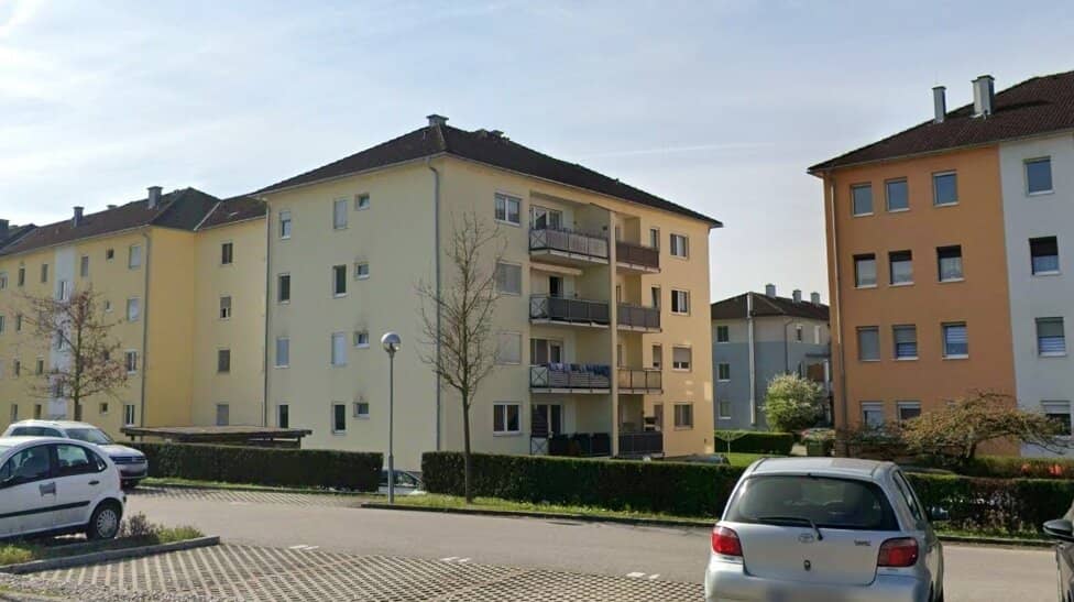 Geräumige 4-Zi-Genossenschaftswohnung mit Loggia, Stellplatz & Westbalkon in Langenstein!