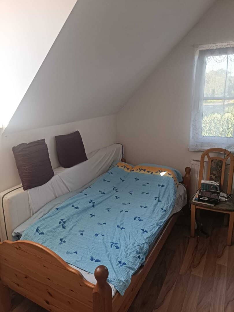 Charmante Garconnière mit Stellplatz