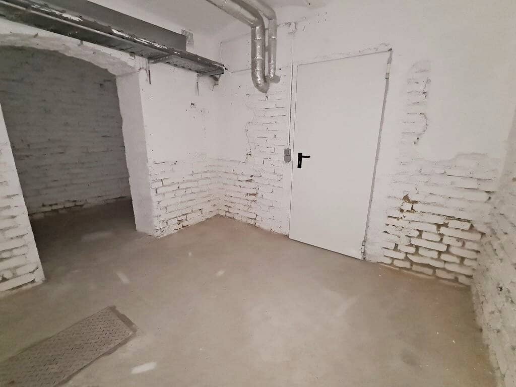 BIEDERGASSE, 17 m2 Lagerraum, Stromanschluss, Kellergeschoß, U4/U6-Nähe