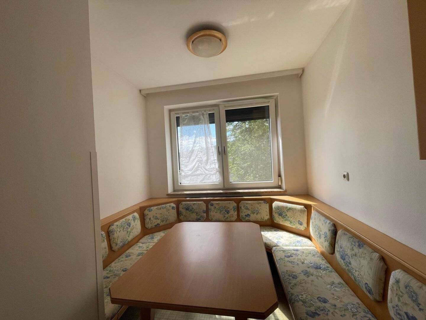 Helle, zentrumsnahe Wohnung mit Loggia in Kindberg – 61,48 m², nur € 680 Miete!