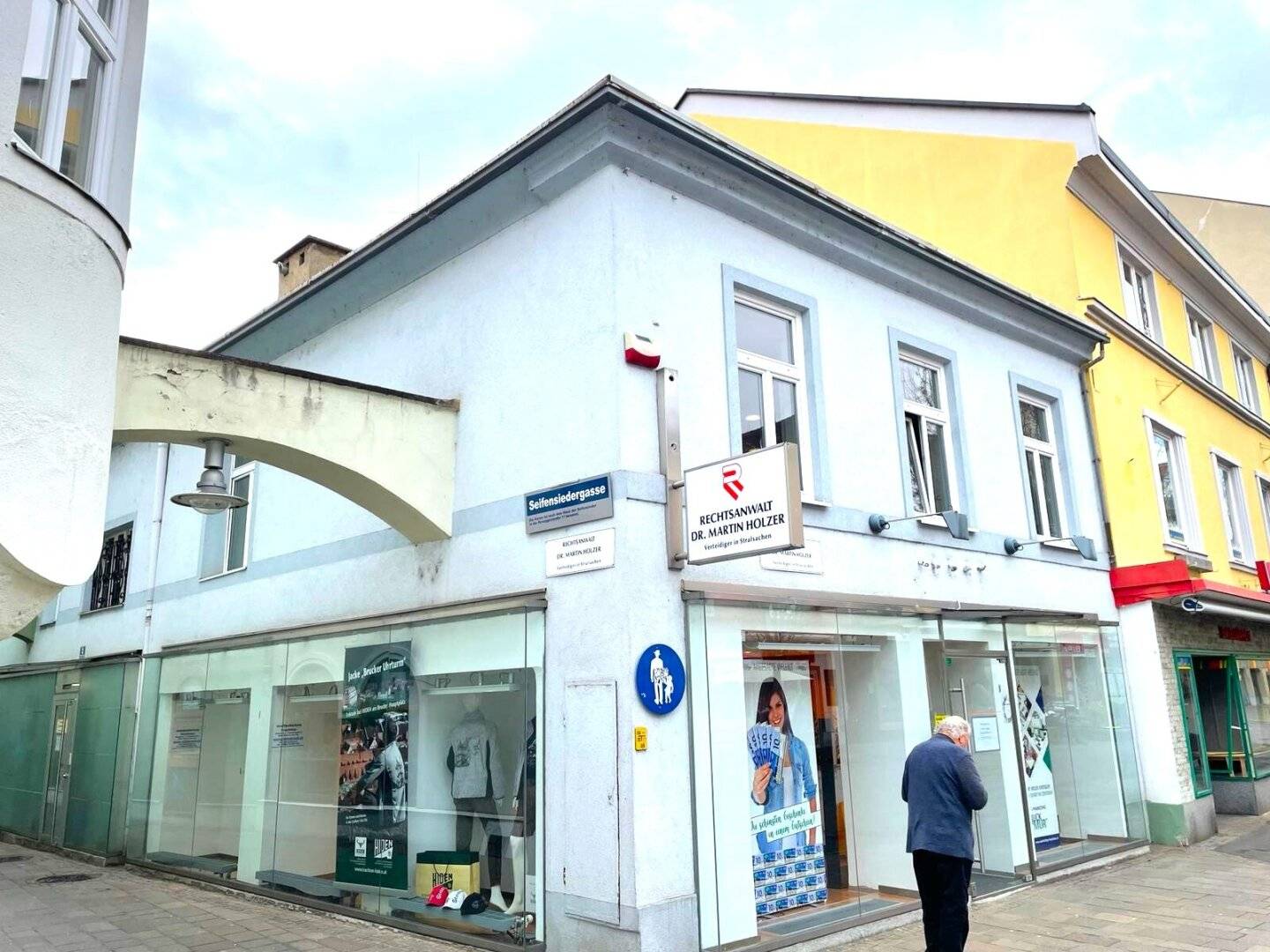 VOLLVERMIETETES ECKZINSHAUS mit guter RENDITE in Bruck a. d. Mur