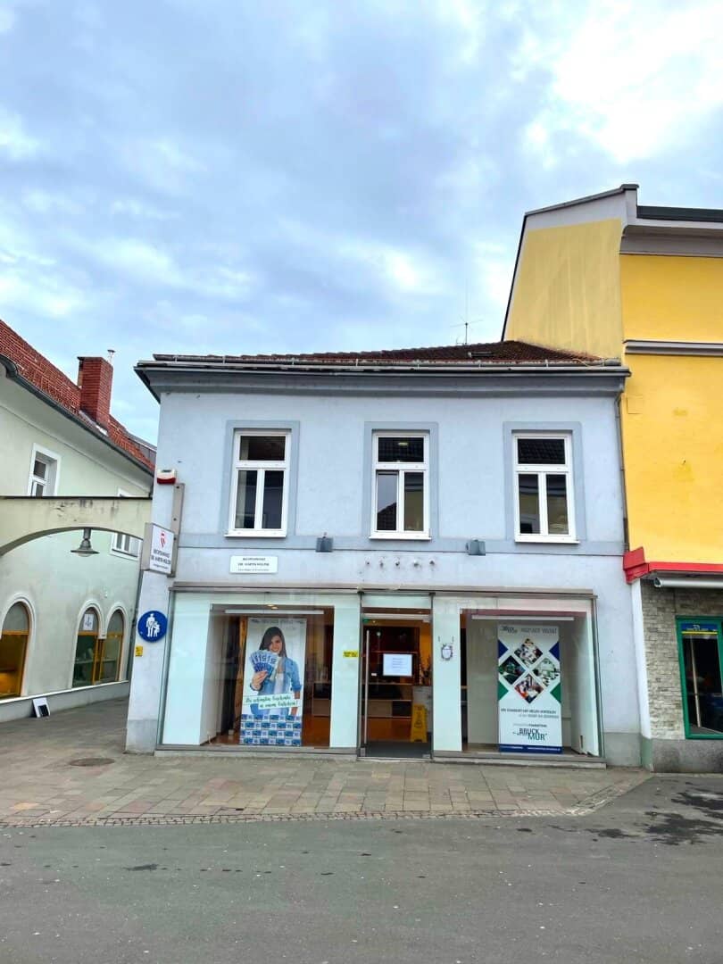 VOLLVERMIETETES ECKZINSHAUS mit guter RENDITE in Bruck a. d. Mur