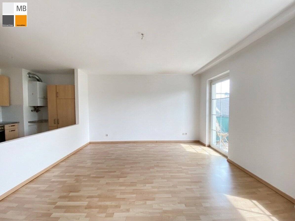 Quiet location, parking space and balcony with evening sun I MB IMMOBILIEN