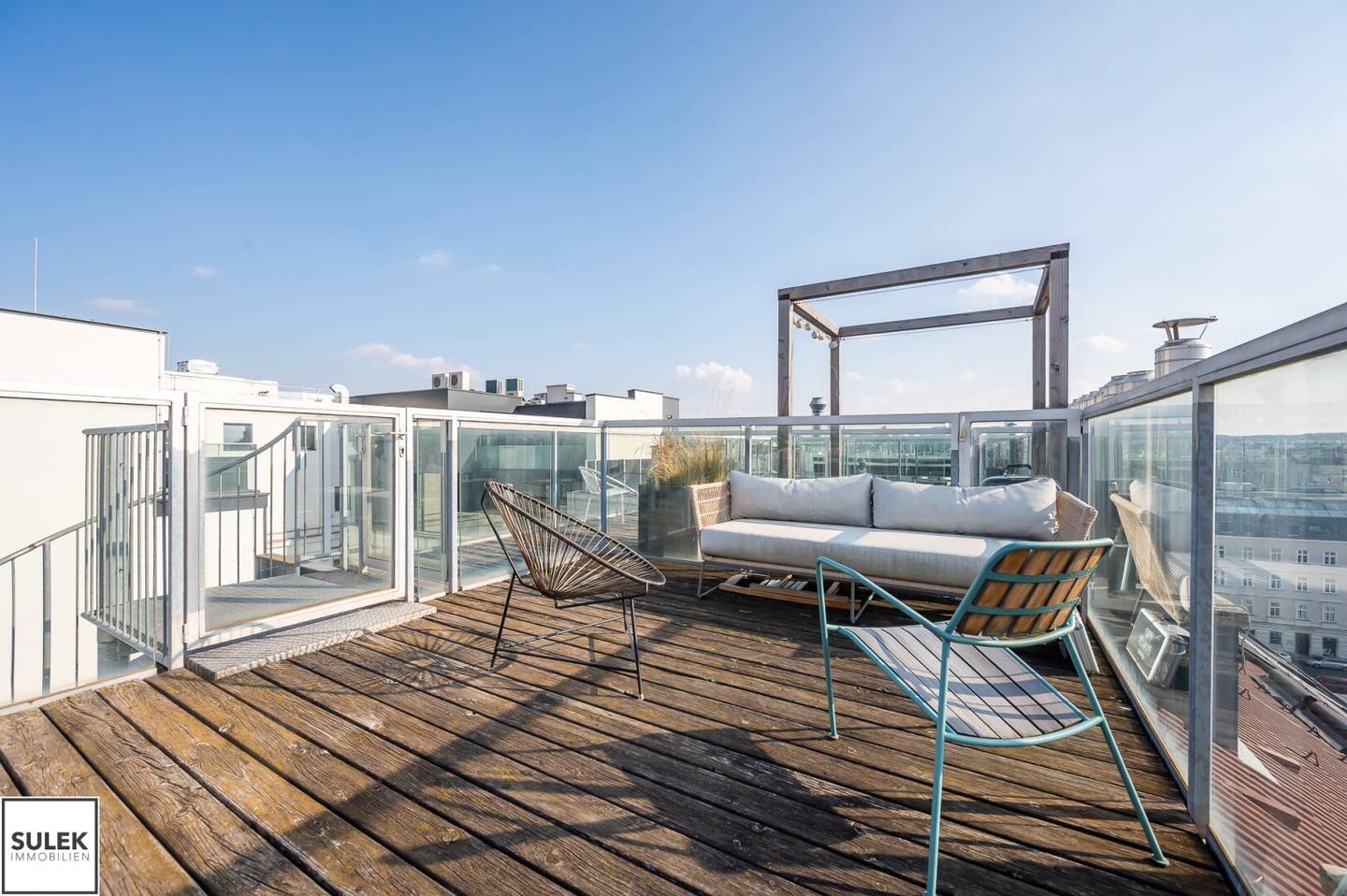 Penthouse mit Liftzugang und Dachterrasse nahe Naschmarkt