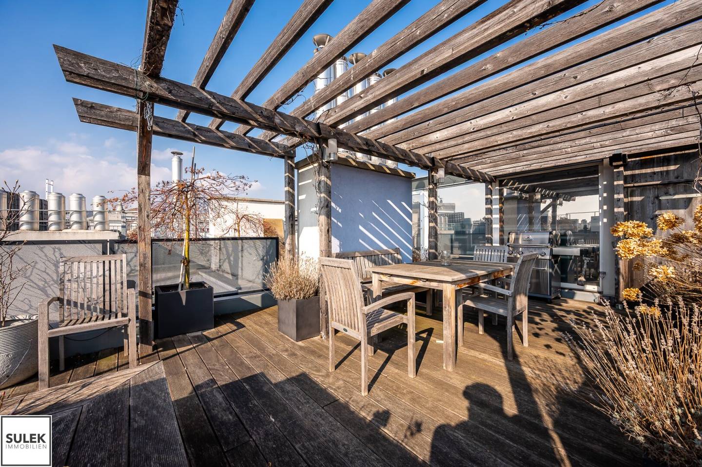 Penthouse mit Liftzugang und Dachterrasse nahe Naschmarkt