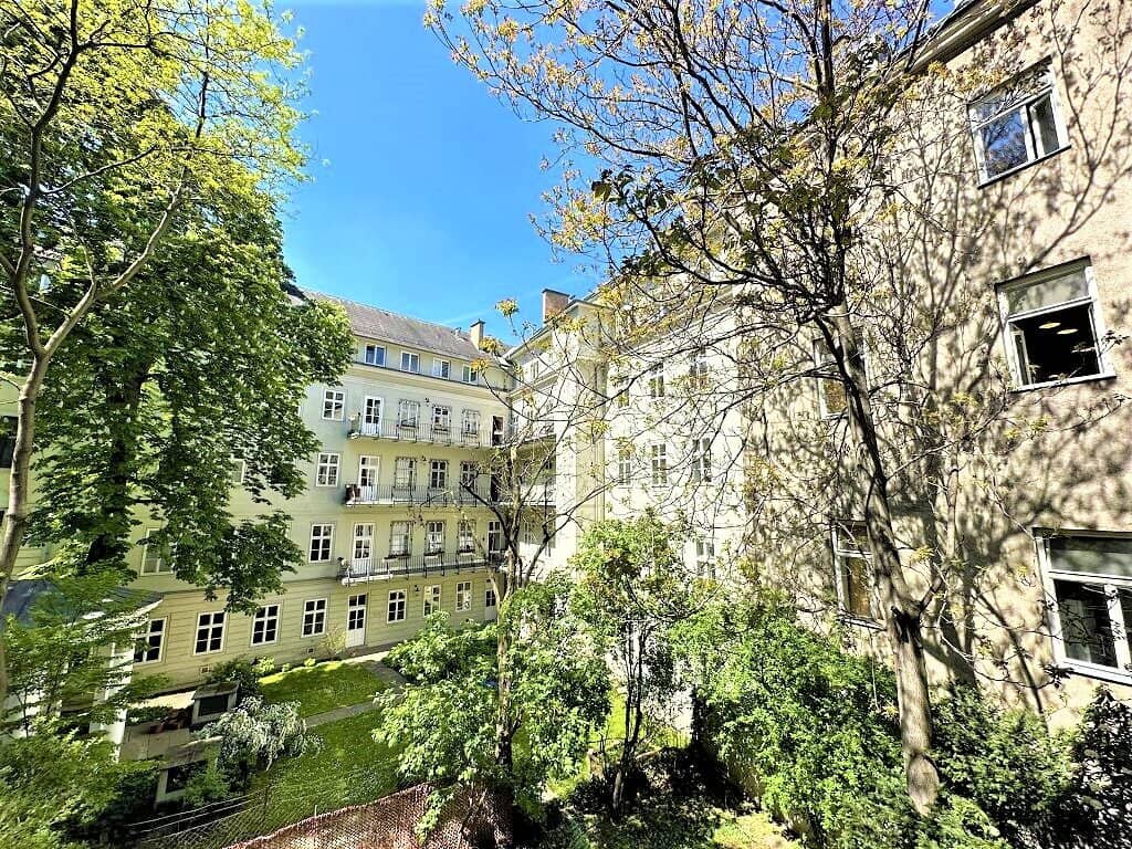 MÖLLWALDPLATZ, U1-NÄHE, 164 m2 Büro oder Kanzlei, 4 Zimmer, Wohnküche, 2 Bäder, Extraküche, 1. Liftstock, Belvedere-Nähe