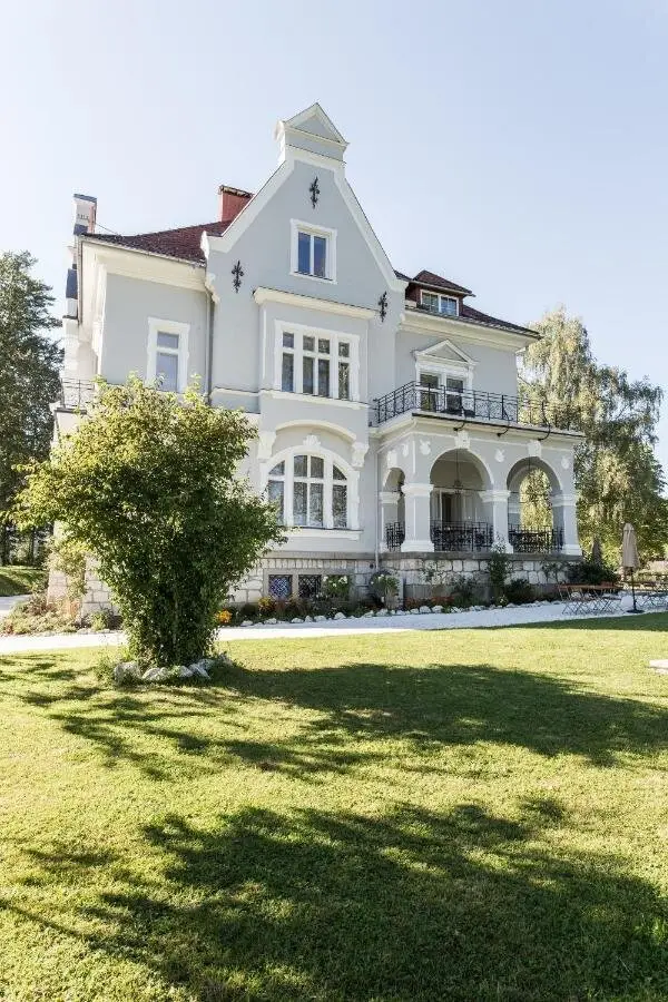 Villa Bergzauber Hotel & Events