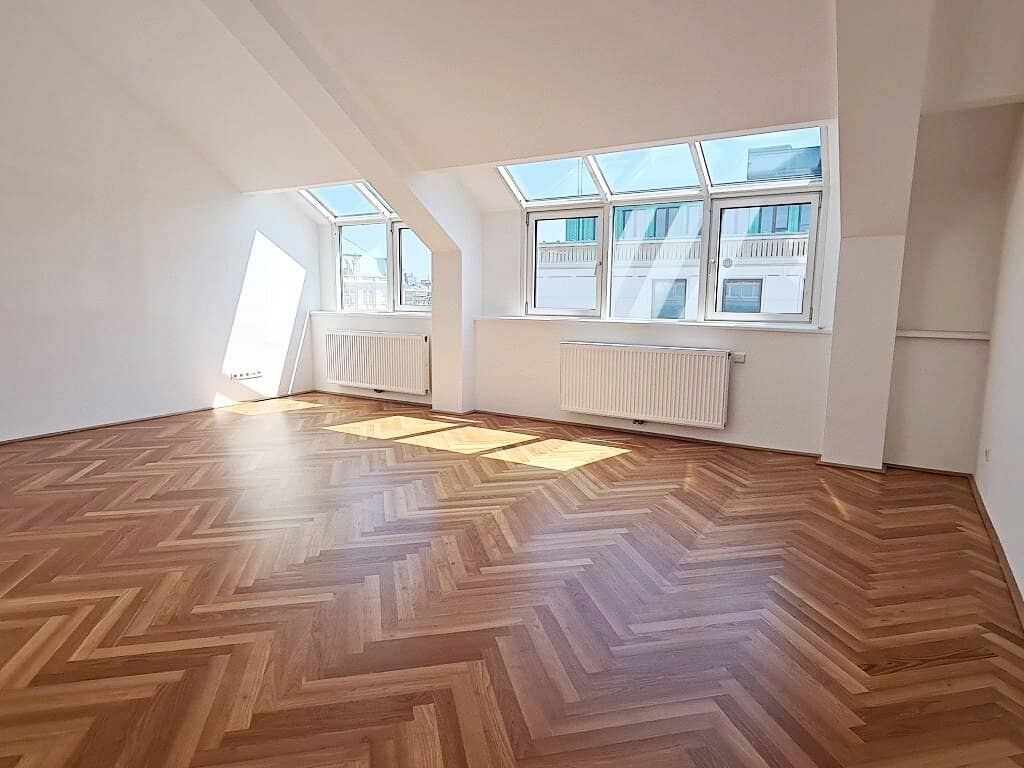 ERSTBEZUG, STAATSOPER-NÄHE, klimatisiertes 110 m2 Büro oder Praxis, 3 Zimmer, Extraküche, 2 Bäder, Opernring