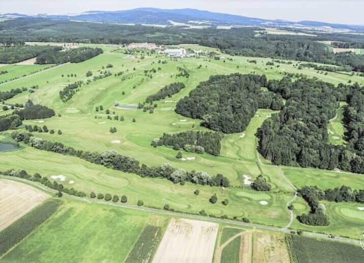 Bauland für Projektverwirklichung im Naturschutzgebiet