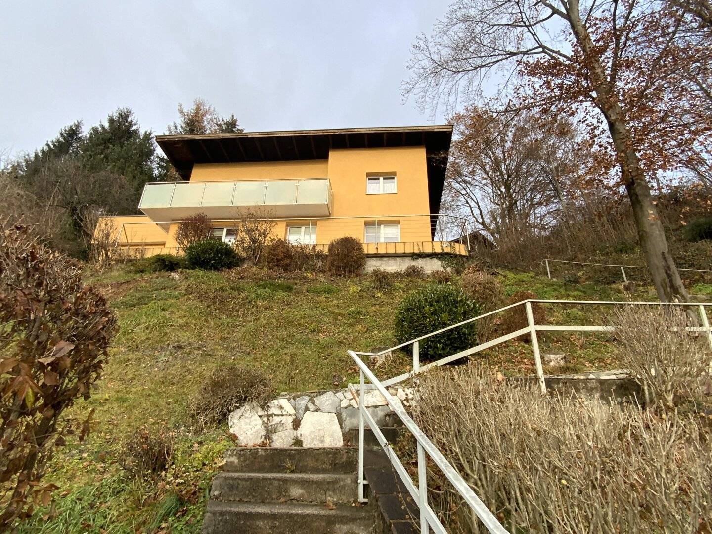 Schneller Bezug möglich -Einfamilienhaus auf 1185m² Grundstück, Sonnenlage