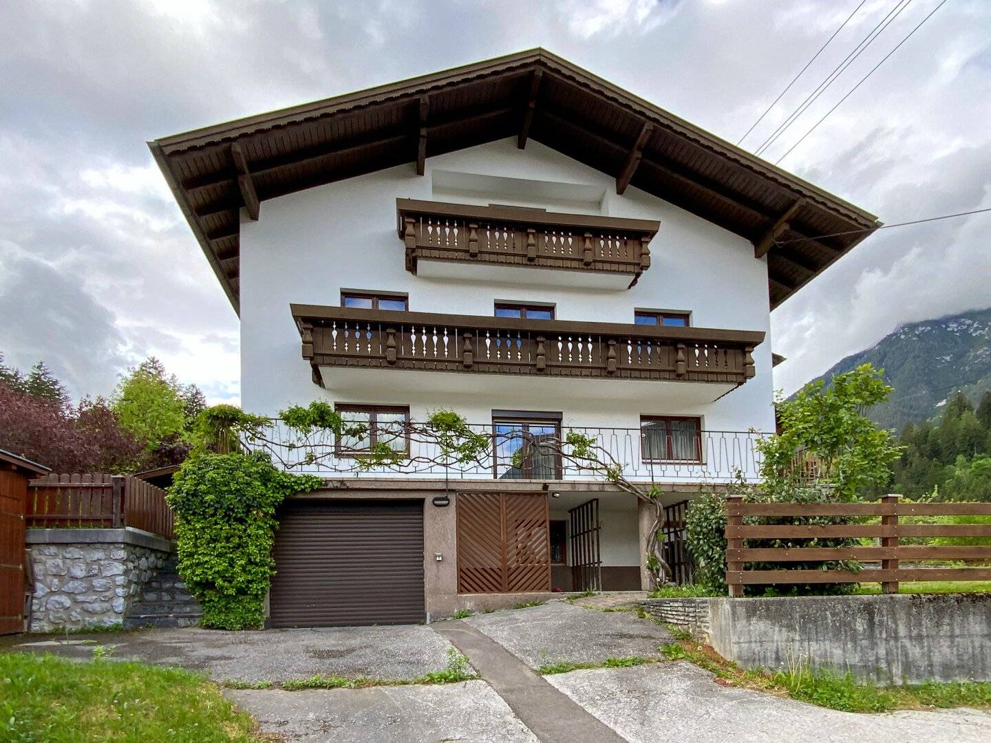 Großes Haus mit Potential - auf 1160 m² Grundstück, Sonnenlage