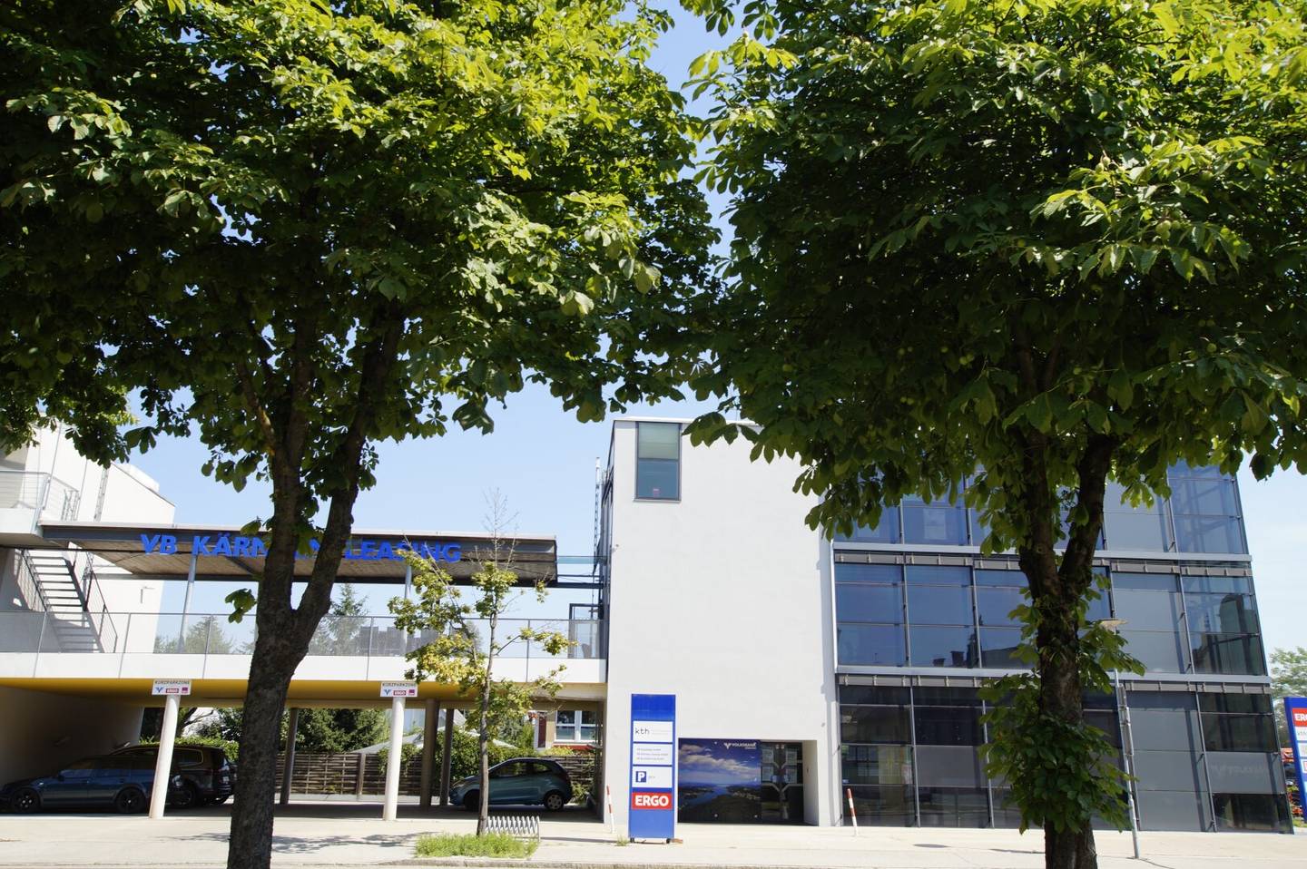Commercial spaces / Office spaces for rent