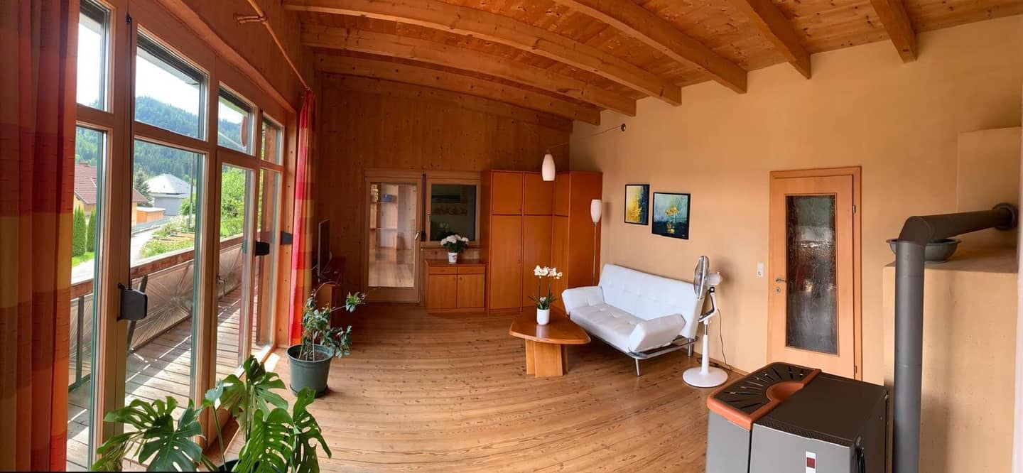 Seltenes Thoma Holz 100 Haus mit Hanfdämmung und Lehmputz mit Wand und Bodenheizung - zu verkaufen für € 499 000.-
