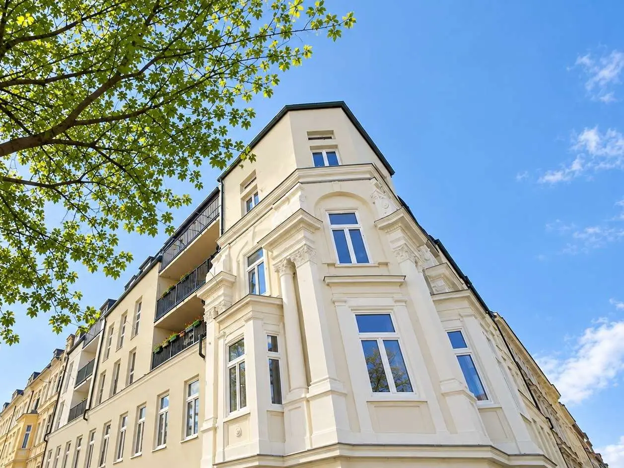Unbefristete 3-Zimmer-Dachgeschosswohnung -
nahe U3 Johnstraße