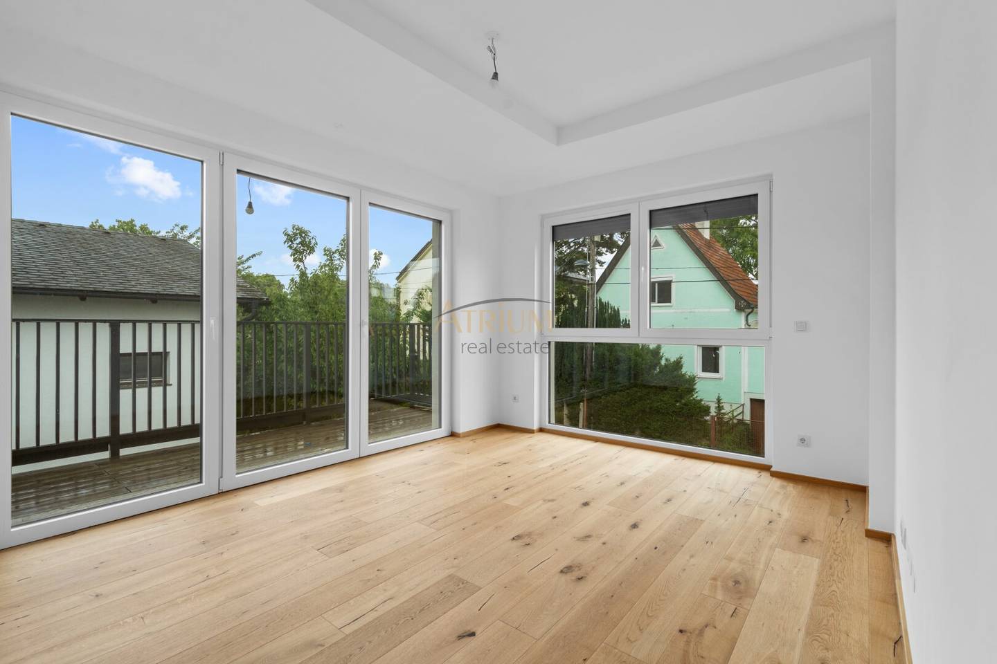 Quiet green location a real wellness oasis A pleasant atmosphere makes this location a small paradise First occupancy modern two room apartment with balcony and distant view built on leasehold land