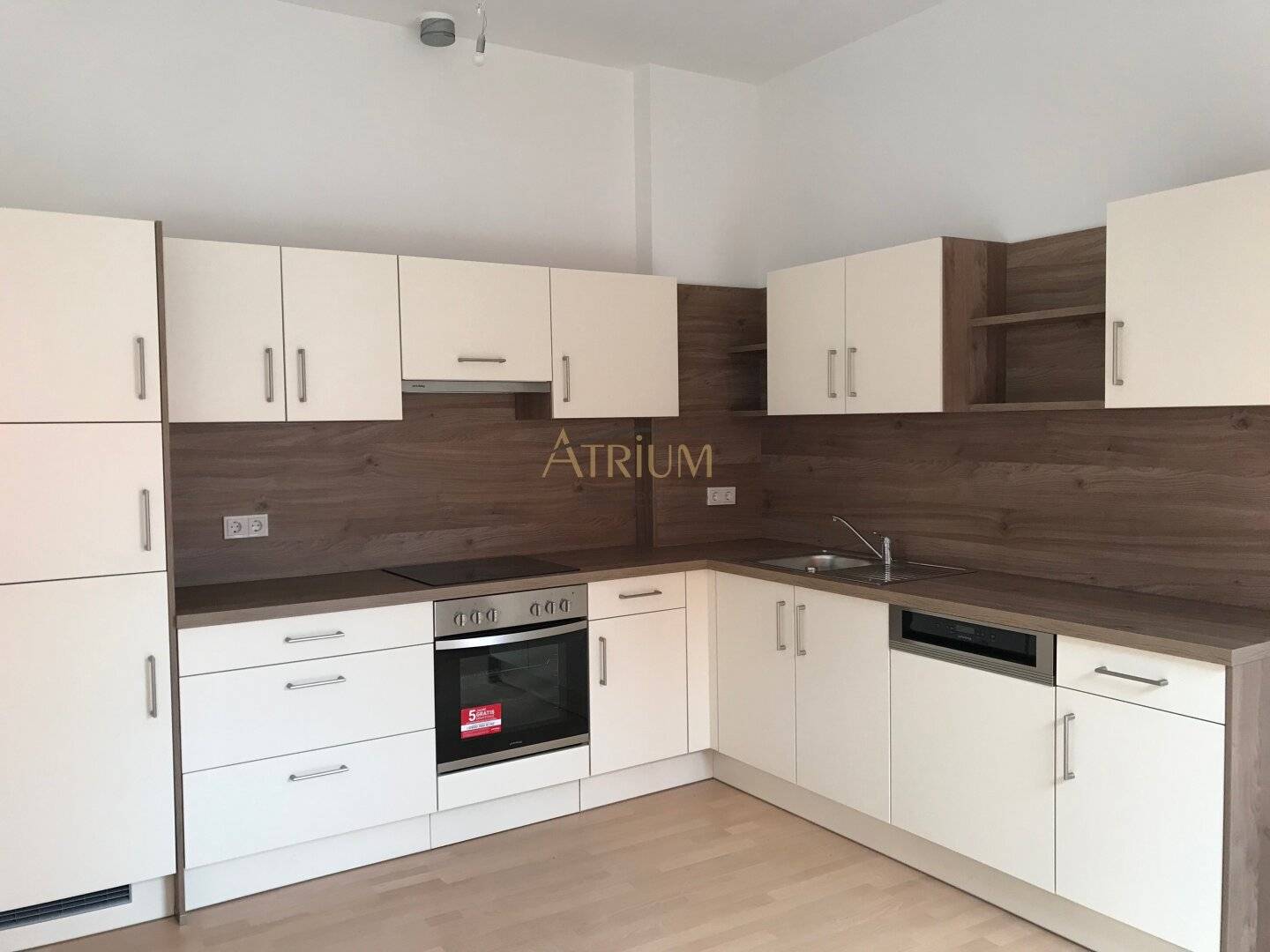 Top floor apartment with terrace binding rent to own in the 9th district