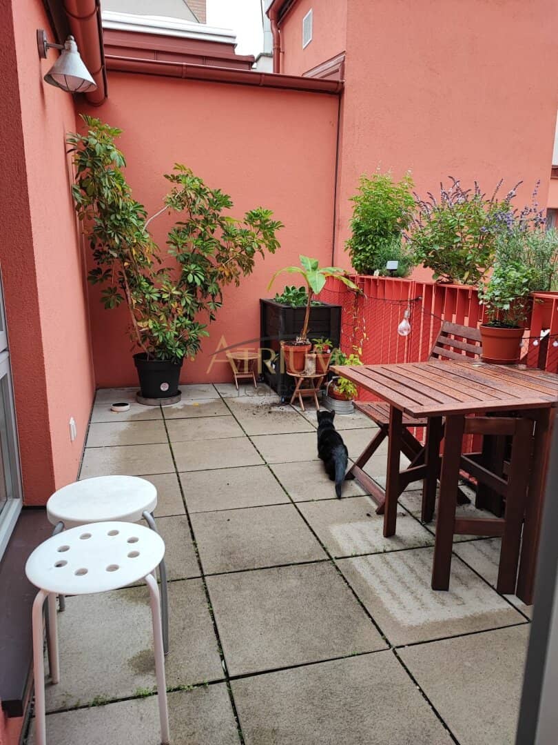 Top floor apartment with terrace binding rent to own in the 9th district