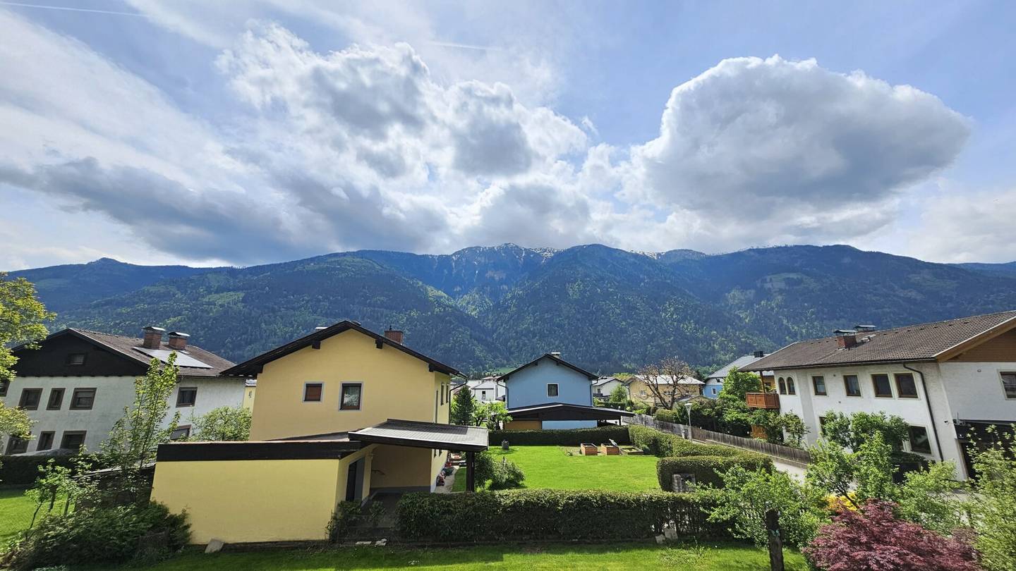 Top Lage in Spittal - 130m² Wohnfläche, 6 Zimmer, gepflegt mit Balkon, Terrasse, Garage uvm.