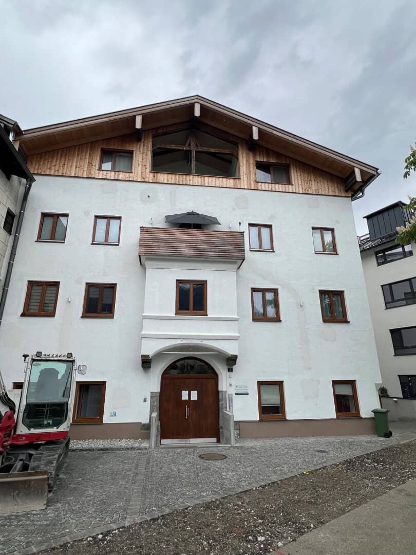 Anlegerobjekt Schwaz: großes Wohngebäude mit 12 Wohnungen, in guter Lage Schwaz