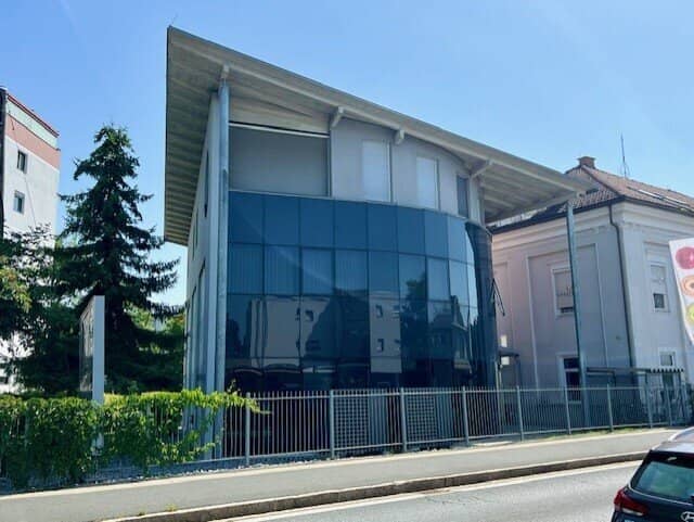 Moderne Bürofläche mit Parkplätze in zentraler Lage - Ideal für Büro oder Praxis in Klagenfurt!