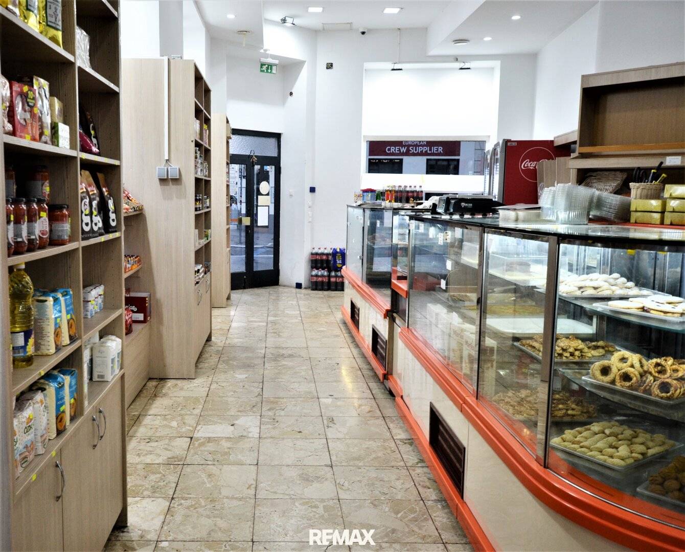 Fully equipped bakery at a special price