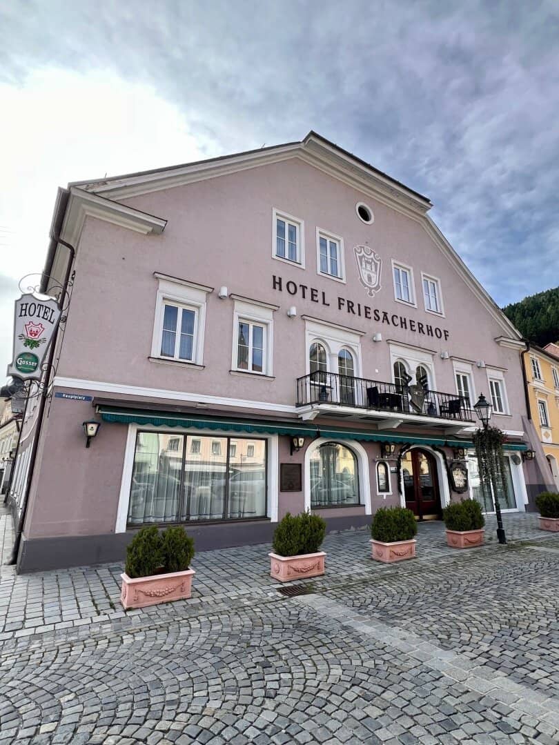 Hotel Friesacherhof - Hauptplatz Friesach