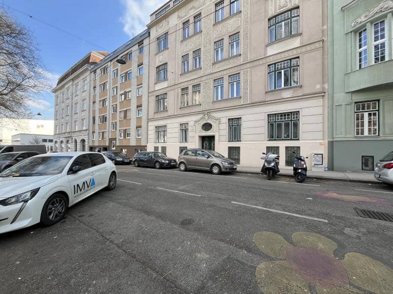 Ground floor apartment Stadthalle well maintained
