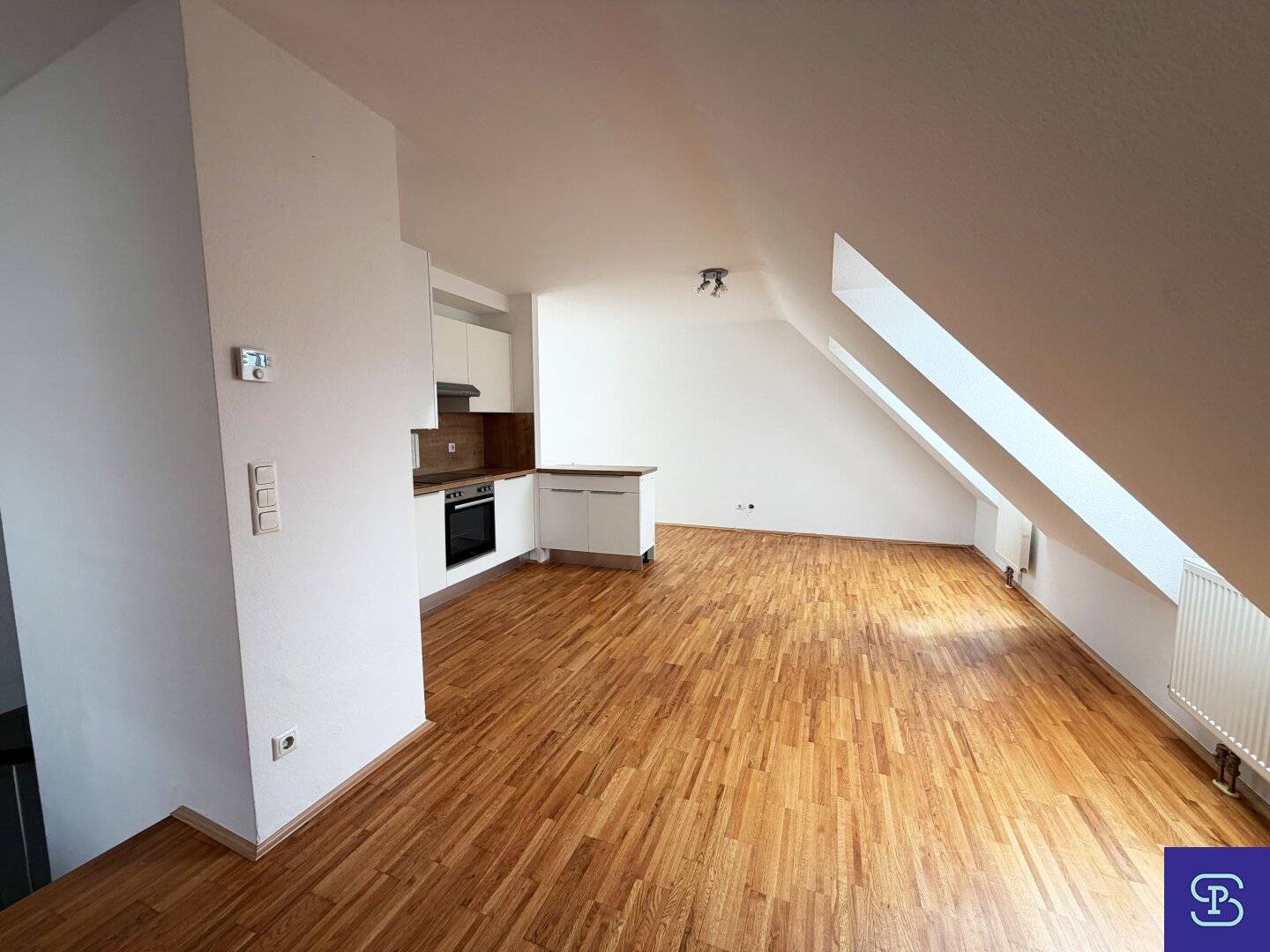 Sommer-Aktion: 88m² DG-Maisonette + 11m² Terrasse im renovierten Stilaltbau zu kaufen - 1170 Wien