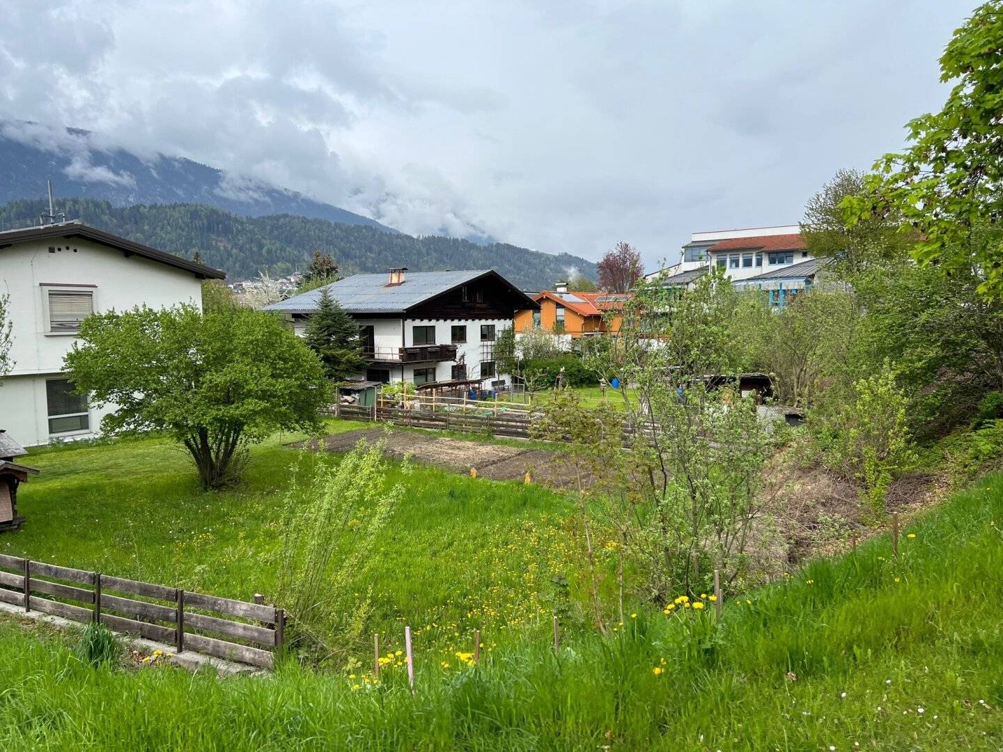 Baugrundstück in Wattens - zentrumsnähe -  Sonnenlage.