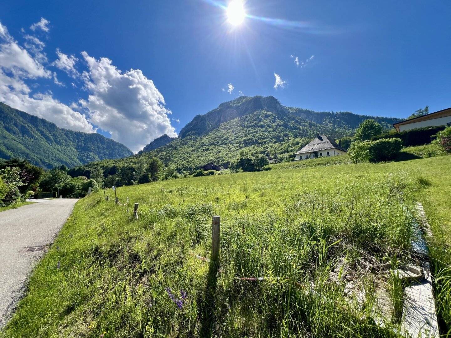 Sonniges Baugrundstück für Naturliebhaber