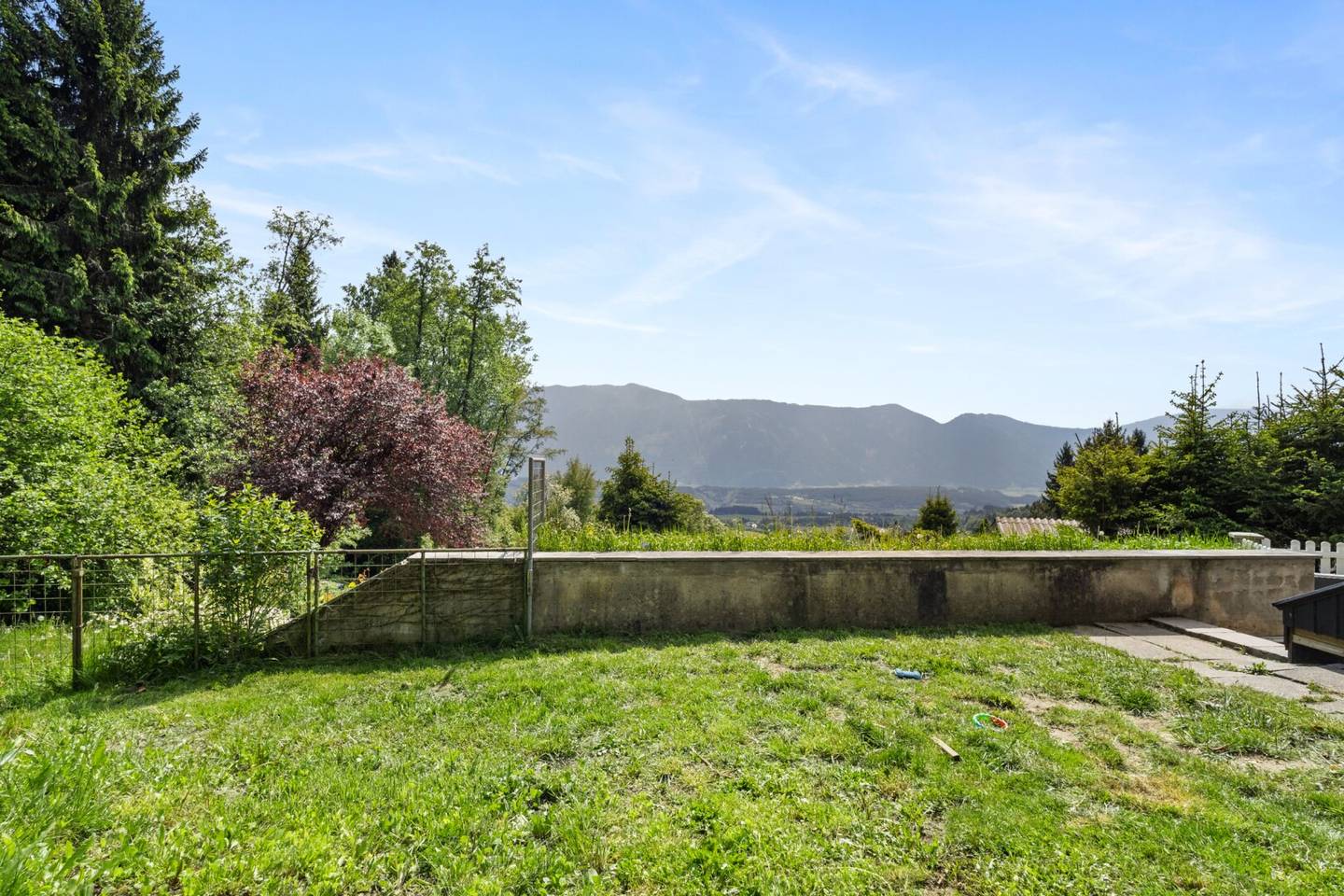 Ihr neuer Rückzugsort in Seeboden. Mit einem Weitblick auf die Berge und Umgebung.
